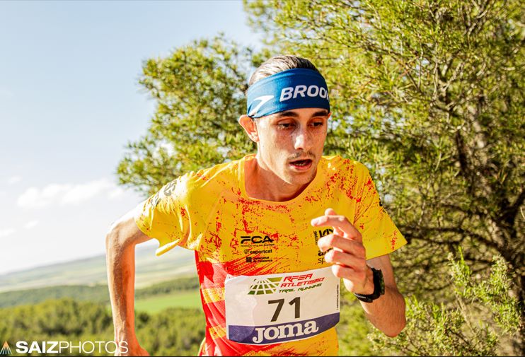 Miquel Corbera - Ganador del Campeonato de España de Trail Running 2023 en Lerín